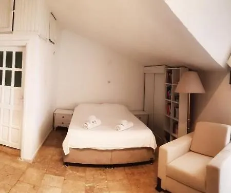 Akka Apart Apart Otel Kaş